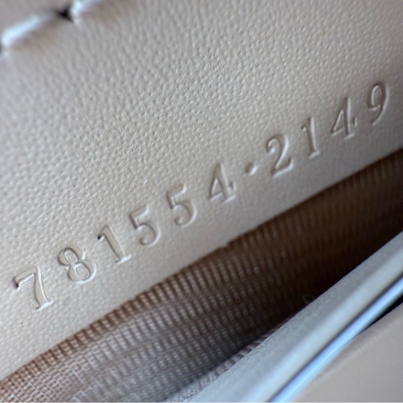 NEW Gucci Crossbody - Picture 10 of 11